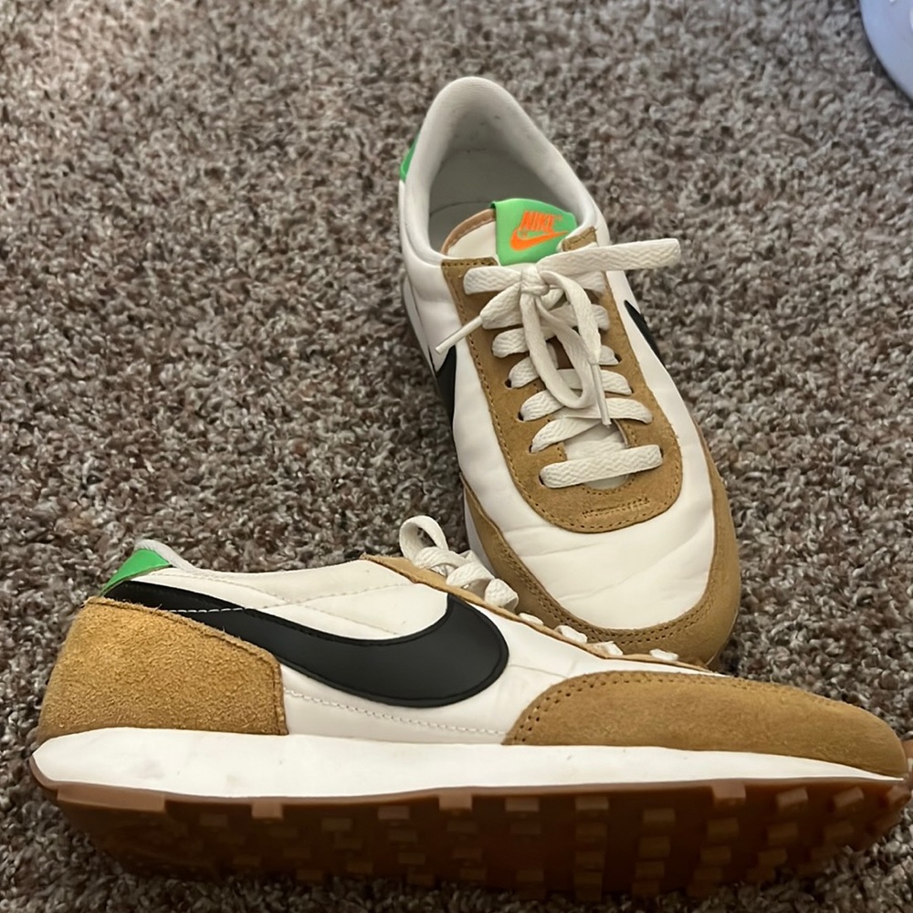 Nike day breakers
